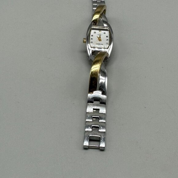 3/$30 Armitron Watch Women Silver Tone Cross Over Band New Battery 6.5" - Picture 7 of 11